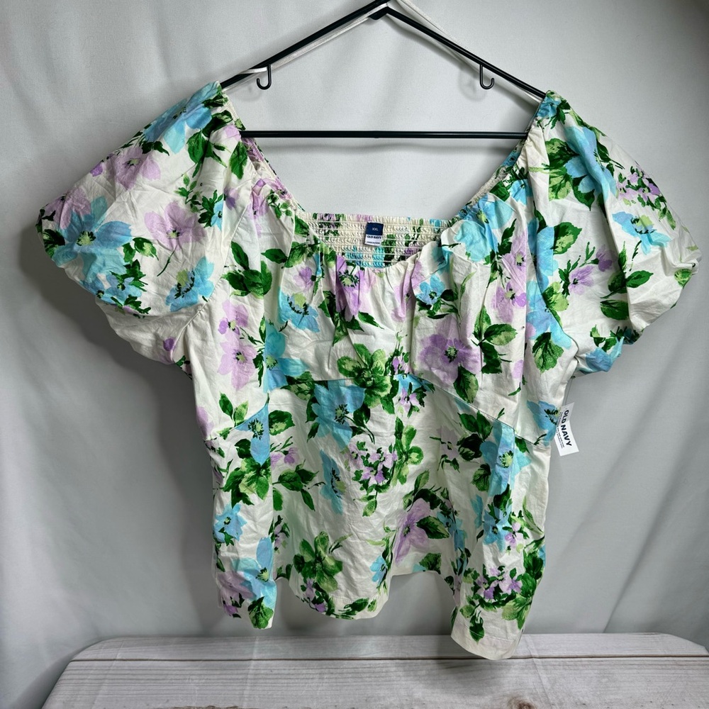 NWT floral Old Navy shirt
